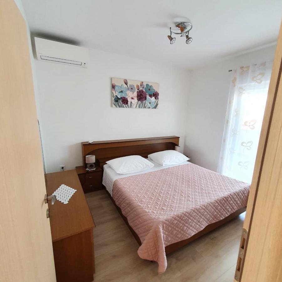 Apartman Tim 特罗吉尔 外观 照片