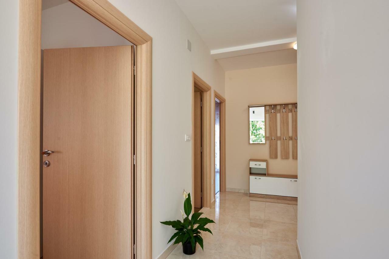 Apartman Tim 特罗吉尔 外观 照片