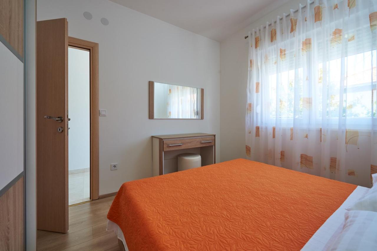 Apartman Tim 特罗吉尔 外观 照片